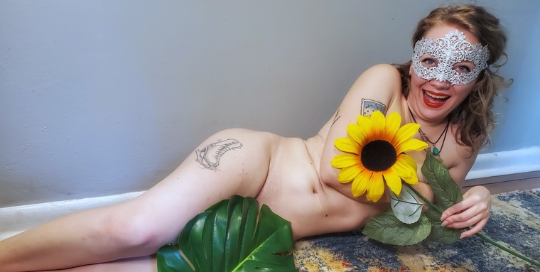 sunfloweranise @sunfloweranise onlyfans cover picture