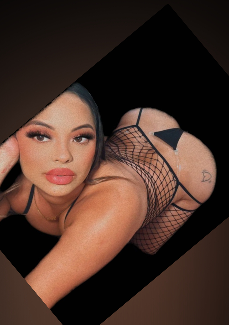 irenebby @irenebby onlyfans cover picture
