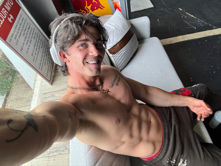 Shreddeddude1 @Shreddeddude1 onlyfans cover picture