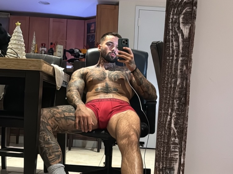 georgemorcos @georgemorcos onlyfans cover picture