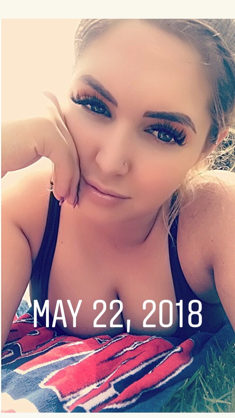 ashleygrey13 @ashleygrey13 onlyfans cover picture