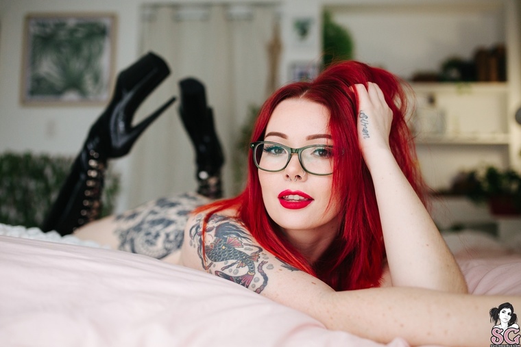 sirennsuicide @sirennsuicide onlyfans cover picture